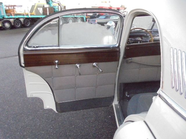 Berlina Cadillac Fleetwood sedan: foto 8 Berlina Cadillac Fleetwood sedan: foto 8
