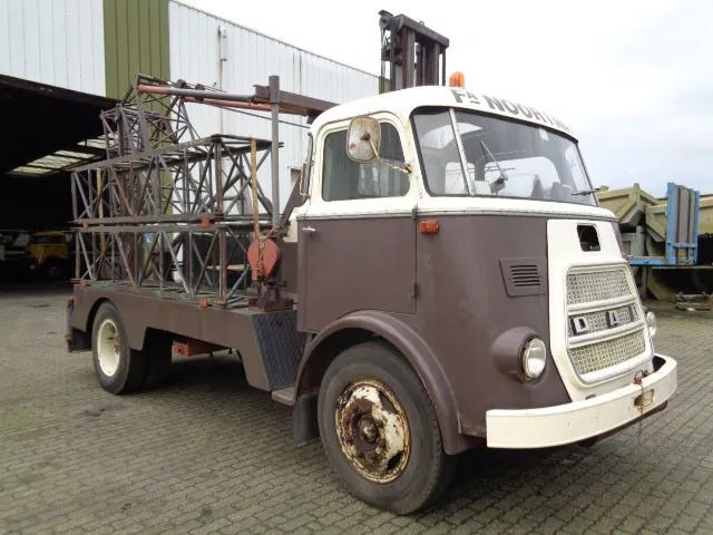 DAF 1300 BB NL KENTEKEN - Camión grúa: foto 3 DAF 1300 BB NL KENTEKEN - Camión grúa: foto 3