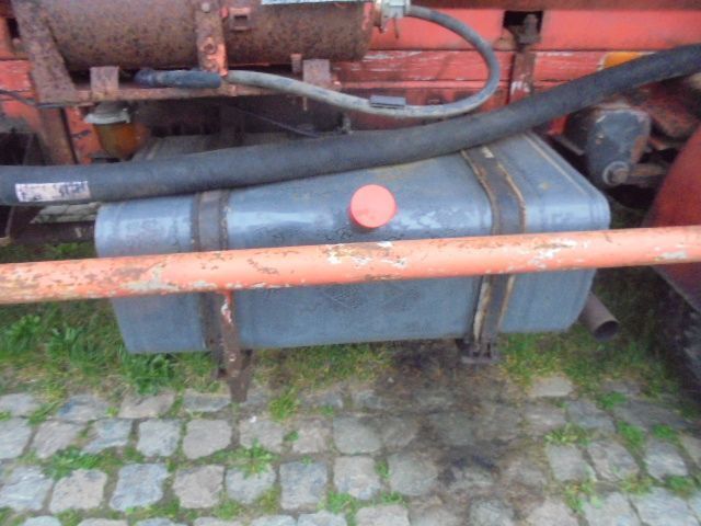 Camión cisterna para transporte de combustible DAF A1502DA 360: foto 12