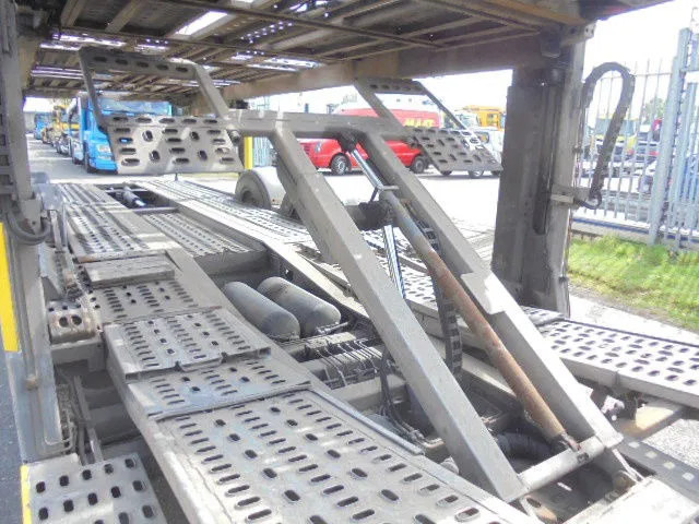 DAF CF 75 360 EEV NL TRUCK - Camión portavehículos: foto 5 DAF CF 75 360 EEV NL TRUCK - Camión portavehículos: foto 5