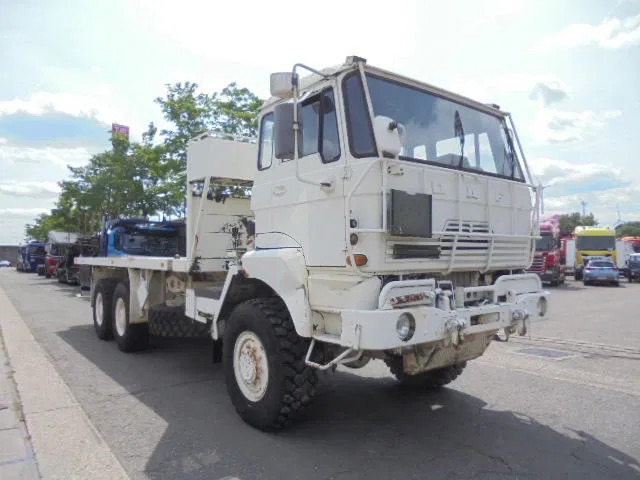 DAF YTZ 2300 6X6 FULL STEEL - Camión caja abierta: foto 3 DAF YTZ 2300 6X6 FULL STEEL - Camión caja abierta: foto 3