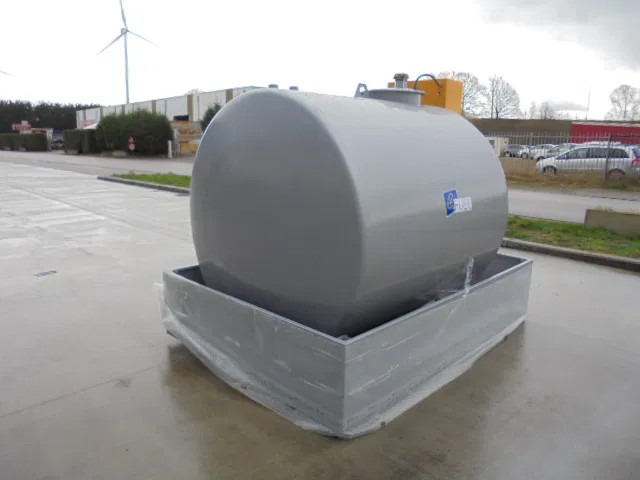 Emiliana Serbatoi TF3/50 NEW STOCK NOW - Tanque de almacenamiento: foto 5 Emiliana Serbatoi TF3/50 NEW STOCK NOW - Tanque de almacenamiento: foto 5