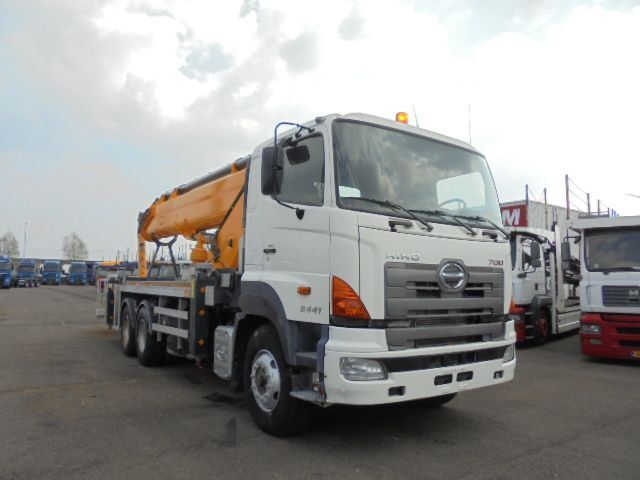 Arrendamiento de Hino 700 6X4 2IN STOCK Hino 700 6X4 2IN STOCK: foto 12