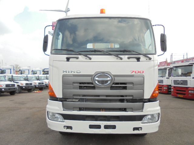 Camión con plataforma elevadora Hino 700 6X4: foto 7