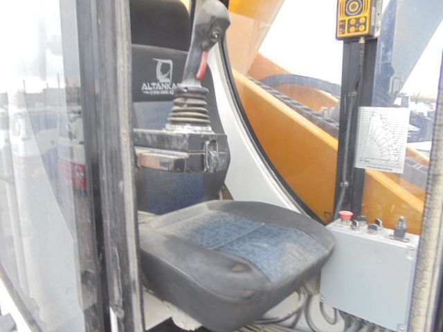 Arrendamiento de Hino 700 6X4 Hino 700 6X4: foto 10