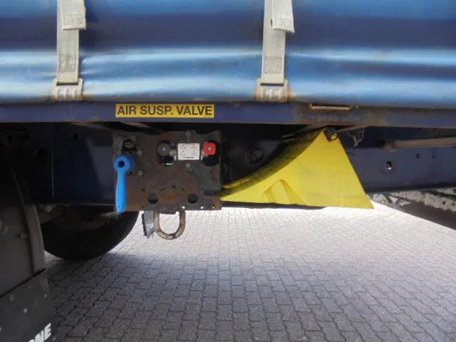 Semirremolque lona Krone SD NL KENTEKEN BPW TROMMEL ASSEN 35 IN STOCK: foto 12 Semirremolque lona Krone SD NL KENTEKEN BPW TROMMEL ASSEN 35 IN STOCK: foto 12