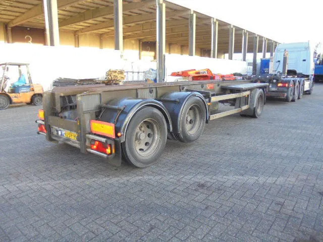 Ligthart 1018 BR NL KENTEKEN TOT APK 11-2025 - Remolque portacontenedore/ Intercambiable: foto 4 Ligthart 1018 BR NL KENTEKEN TOT APK 11-2025 - Remolque portacontenedore/ Intercambiable: foto 4