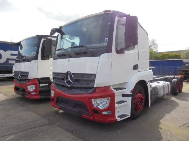 Camión portavehículos Mercedes-Benz Actros 2336 LL 6X2 EUR 6: foto 16