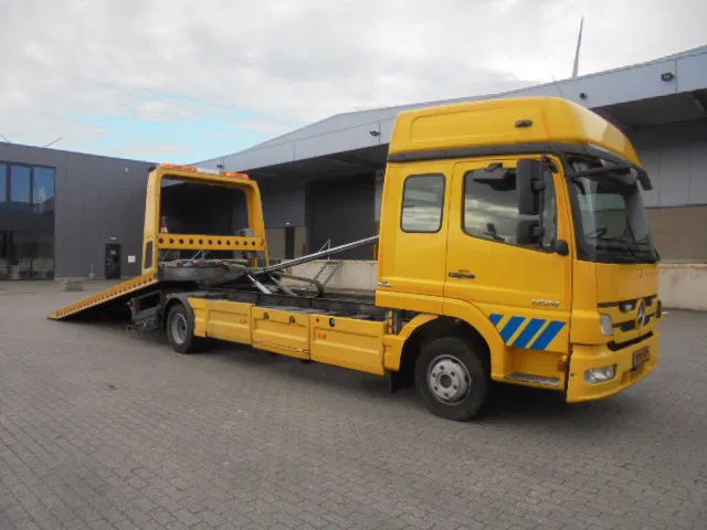 Mercedes-Benz Atego 1224 1224 NL KENTEKEN - Camión portavehículos: foto 3 Mercedes-Benz Atego 1224 1224 NL KENTEKEN - Camión portavehículos: foto 3