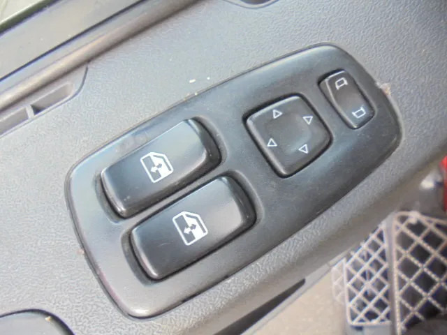 Camión caja cerrada Scania R400 6X2 VOLUME COMBI + RETARDER: foto 14