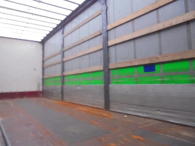 Camión caja cerrada Scania R400 6X2 VOLUME COMBI + RETARDER: foto 17