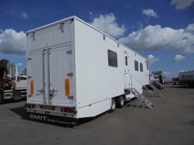 Smit STO 1230 POLITIE MOB KANTOOR - Semirremolque: foto 3 Smit STO 1230 POLITIE MOB KANTOOR - Semirremolque: foto 3