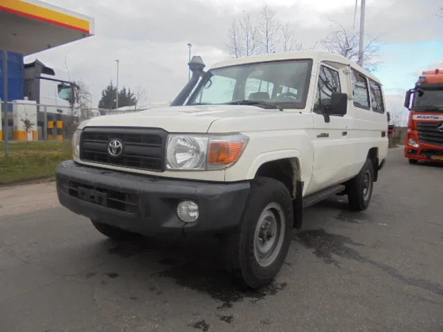 Toyota Land Cruiser HZJ78L 4WD EXPORT OUT EU ONLY - SUV/ Todoterreno: foto 1 Toyota Land Cruiser HZJ78L 4WD EXPORT OUT EU ONLY - SUV/ Todoterreno: foto 1