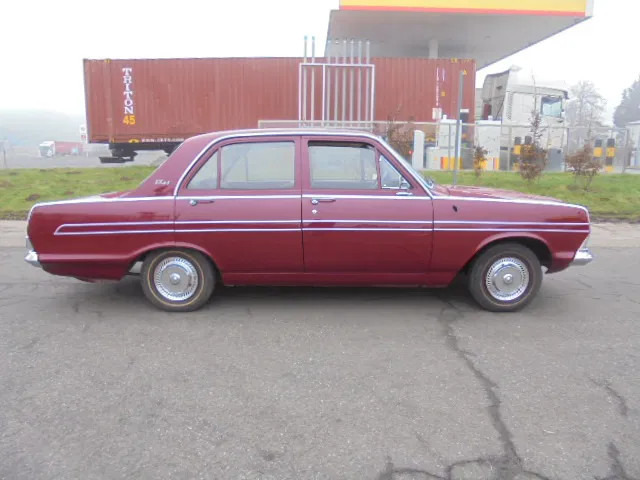 Vauxhall VX 4.90 - Berlina: foto 5 Vauxhall VX 4.90 - Berlina: foto 5
