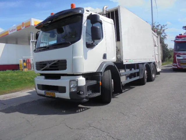 Volvo FE 240 - Camión de basura: foto 1 Volvo FE 240 - Camión de basura: foto 1