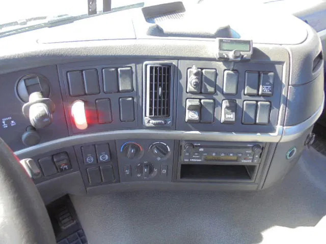 Camión con equipo de cable Volvo FM 260 MANUAL GEAR NL TRUCK: foto 10