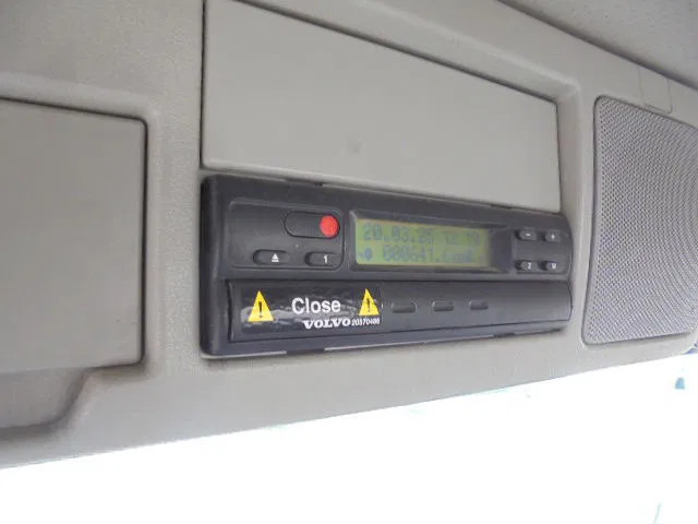 Camión con equipo de cable Volvo FM 260 MANUAL GEAR NL TRUCK: foto 11