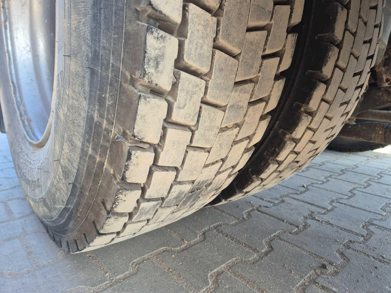 Cabeza tractora Volvo Fh12.420: foto 9
