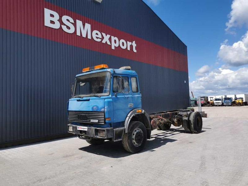 Iveco Magirus 190-26 water cooling chassis truck - Camión chasis: foto 1 Iveco Magirus 190-26 water cooling chassis truck - Camión chasis: foto 1