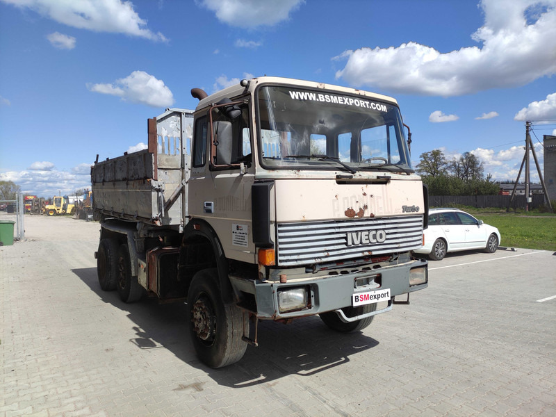 Iveco Magirus 250-34 dump truck - Camión volquete: foto 2 Iveco Magirus 250-34 dump truck - Camión volquete: foto 2