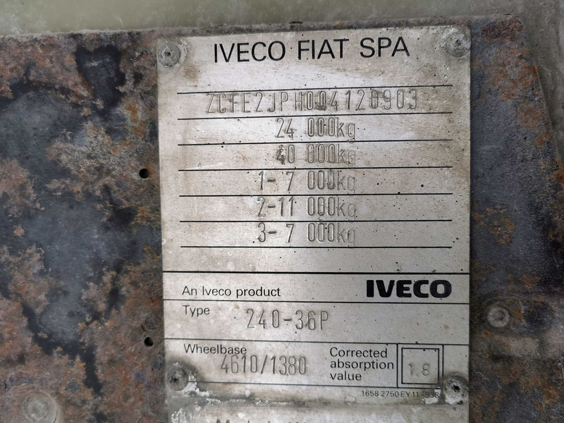 Camión caja abierta Iveco Turbostar 240-36 platform truck: foto 9 Camión caja abierta Iveco Turbostar 240-36 platform truck: foto 9