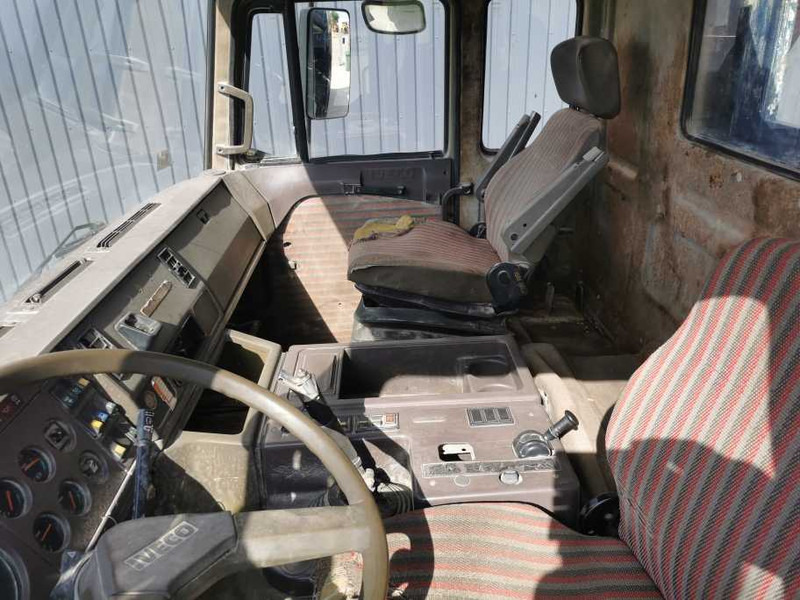 Camión caja abierta Iveco Turbostar 240-36 platform truck: foto 7 Camión caja abierta Iveco Turbostar 240-36 platform truck: foto 7