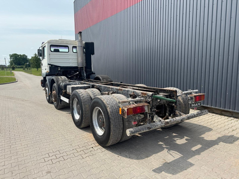 MAN 32.364 chassis truck - Camión chasis: foto 4 MAN 32.364 chassis truck - Camión chasis: foto 4