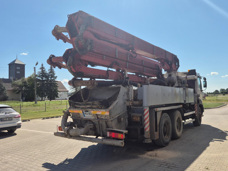Renault Kerax 420 + COIME PDF 33.5 E - Camión bomba de hormigón: foto 3 Renault Kerax 420 + COIME PDF 33.5 E - Camión bomba de hormigón: foto 3