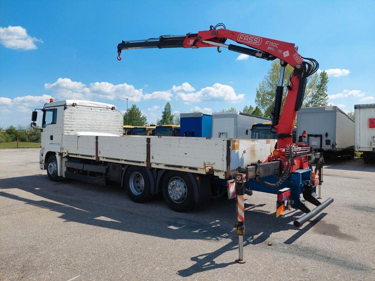 MAN GA 26.320 6X2-2 BL + Kran Fassi F110AC22 - Camión caja abierta, Camión grúa: foto 3 MAN GA 26.320 6X2-2 BL + Kran Fassi F110AC22 - Camión caja abierta, Camión grúa: foto 3