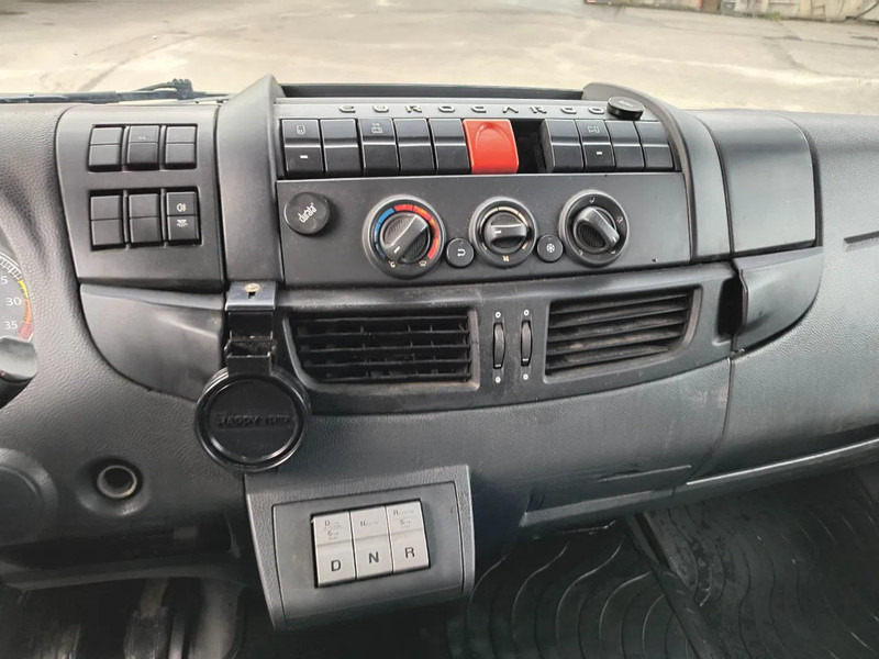 Arrendamiento de Iveco EuroCargo 120 E22 EEV SIDE PORT + D'HOLLANDIA LIFT 2000 KG Iveco EuroCargo 120 E22 EEV SIDE PORT + D'HOLLANDIA LIFT 2000 KG: foto 9