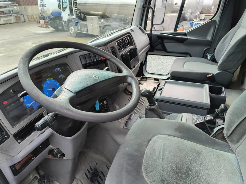 Camión cisterna para transporte de combustible Renault Premium 270 13500L FUEL / CARBURANT TRUCK - 5 COMP: foto 9 Camión cisterna para transporte de combustible Renault Premium 270 13500L FUEL / CARBURANT TRUCK - 5 COMP: foto 9