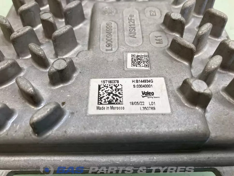 DAF Koplamp controller DAF 2318519 - Faro delantero para Camión: foto 3 DAF Koplamp controller DAF 2318519 - Faro delantero para Camión: foto 3