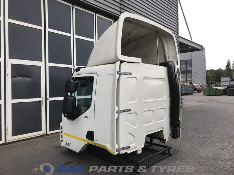 DAF LF Euro 6 - Cabina e interior para Camión: foto 3 DAF LF Euro 6 - Cabina e interior para Camión: foto 3