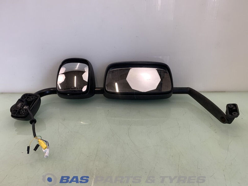 DAF - Espejo retrovisor para Camión: foto 1 DAF - Espejo retrovisor para Camión: foto 1