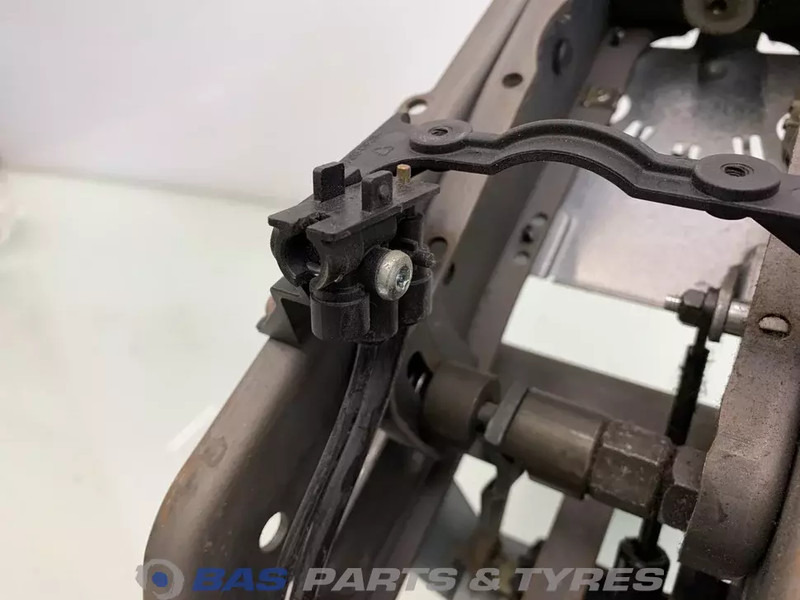 DAF Stuurkolom DAF 1813615 - Columna de dirección para Camión: foto 3 DAF Stuurkolom DAF 1813615 - Columna de dirección para Camión: foto 3