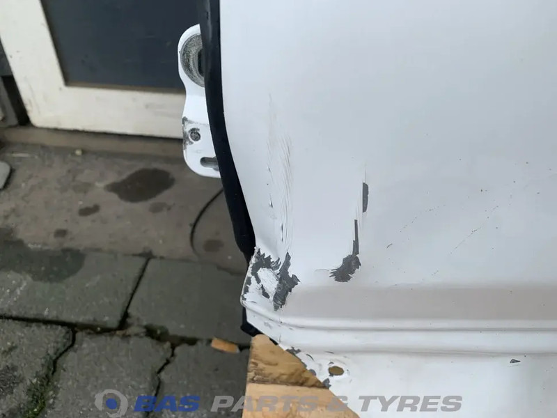 DAF XF G2 - Puerta y piezas para Camión: foto 4 DAF XF G2 - Puerta y piezas para Camión: foto 4