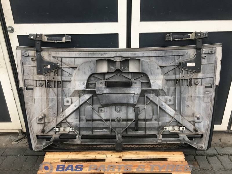 DAF XF106 Grille DAF 1892076 - Parrilla para Camión: foto 2 DAF XF106 Grille DAF 1892076 - Parrilla para Camión: foto 2