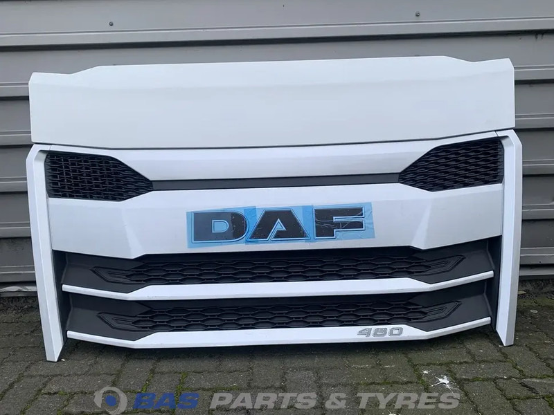 DAF XG Frontklep DAF 2250233 - Parrilla para Camión: foto 1 DAF XG Frontklep DAF 2250233 - Parrilla para Camión: foto 1