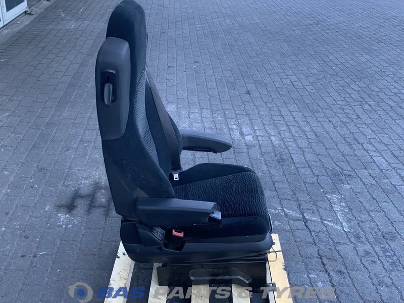 Mercedes-Benz Actros MP4 Bestuurdersstoel Mercedes A 960 910 75 01 - Asiento para Camión: foto 4 Mercedes-Benz Actros MP4 Bestuurdersstoel Mercedes A 960 910 75 01 - Asiento para Camión: foto 4