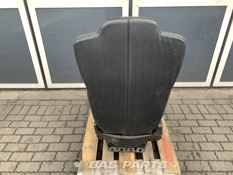Mercedes-Benz Actros MP4 Bijrijdersstoel Mercedes A 960 910 29 03 - Asiento para Camión: foto 3 Mercedes-Benz Actros MP4 Bijrijdersstoel Mercedes A 960 910 29 03 - Asiento para Camión: foto 3