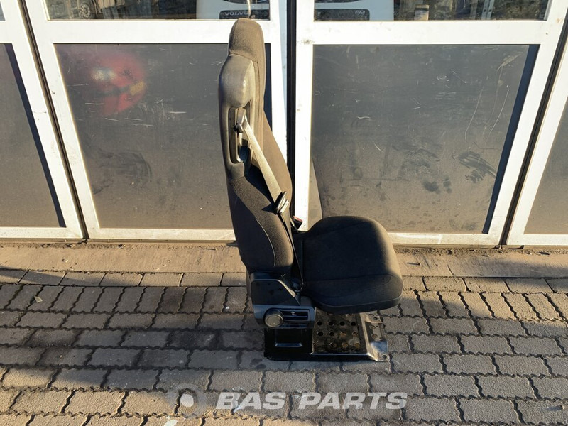 Mercedes-Benz Actros MP4 Bijrijdersstoel Mercedes A 960 910 30 03 - Asiento para Camión: foto 4 Mercedes-Benz Actros MP4 Bijrijdersstoel Mercedes A 960 910 30 03 - Asiento para Camión: foto 4