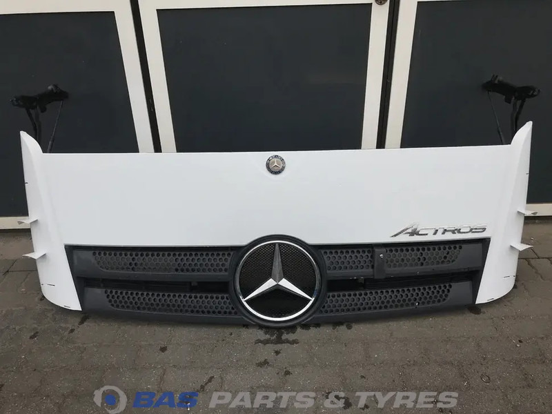 Mercedes-Benz Actros MP4 Frontklep Mercedes A 960 750 03 18 - Parrilla para Camión: foto 1 Mercedes-Benz Actros MP4 Frontklep Mercedes A 960 750 03 18 - Parrilla para Camión: foto 1