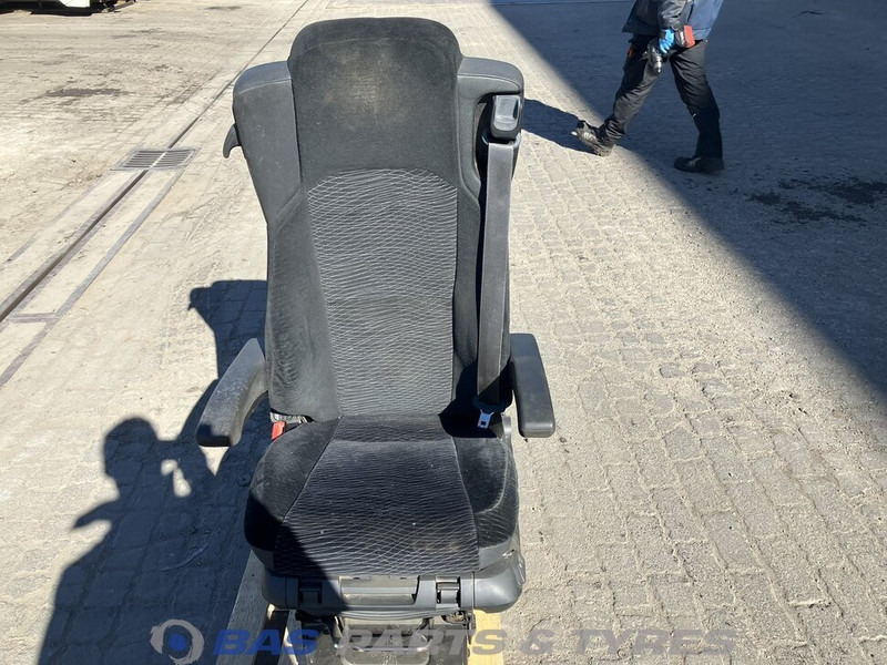 Mercedes-Benz Actros MP4 - Asiento para Camión: foto 1 Mercedes-Benz Actros MP4 - Asiento para Camión: foto 1