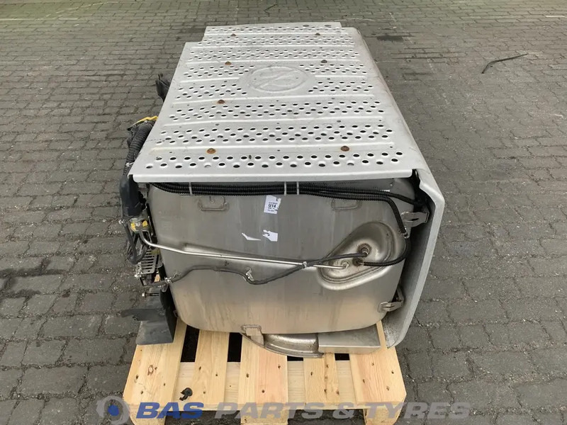 Mercedes-Benz Actros MP4 Uitlaatdemper Mercedes A 003 490 78 12 - Sistema de escape para Camión: foto 4 Mercedes-Benz Actros MP4 Uitlaatdemper Mercedes A 003 490 78 12 - Sistema de escape para Camión: foto 4