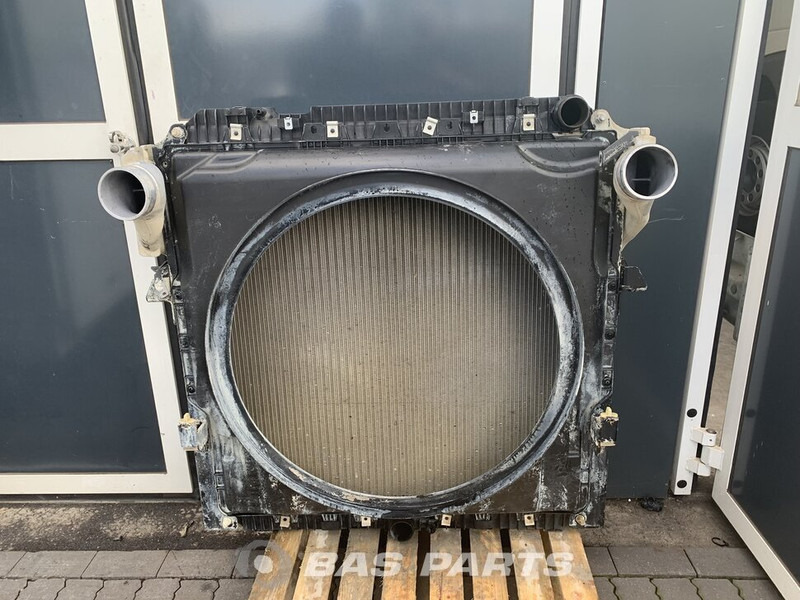 Mercedes-Benz Antos MP4 Koelerpakket Mercedes OM470LA 395 A 960 500 00 02 - Radiador para Camión: foto 1 Mercedes-Benz Antos MP4 Koelerpakket Mercedes OM470LA 395 A 960 500 00 02 - Radiador para Camión: foto 1