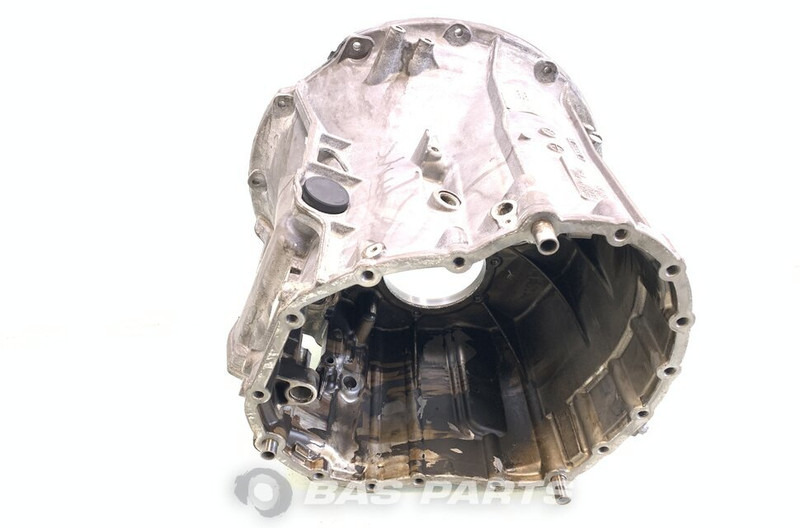 Mercedes-Benz Koppelingshuis Mercedes A 960 260 67 23 - Embrague y piezas para Camión: foto 3 Mercedes-Benz Koppelingshuis Mercedes A 960 260 67 23 - Embrague y piezas para Camión: foto 3