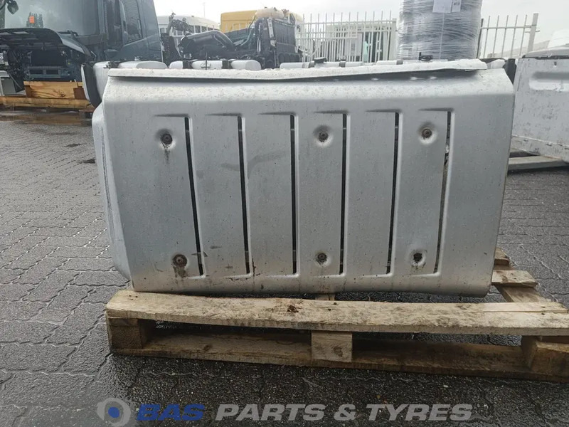 Mercedes-Benz  - Silenciador para Camión: foto 2 Mercedes-Benz  - Silenciador para Camión: foto 2