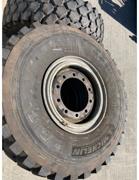 Michelin  - Neumático para Camión: foto 3 Michelin  - Neumático para Camión: foto 3