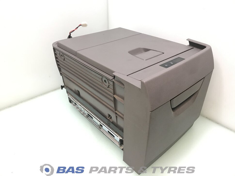 Scania R-Serie NextGen Koelkast Scania 17 Liter 2770785 - Recambio para Camión: foto 1 Scania R-Serie NextGen Koelkast Scania 17 Liter 2770785 - Recambio para Camión: foto 1