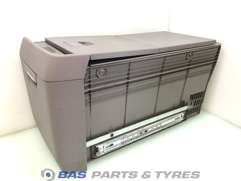 Scania S-Serie NextGen Koelkast Scania 40 Liter 2706575 - Recambio para Camión: foto 2 Scania S-Serie NextGen Koelkast Scania 40 Liter 2706575 - Recambio para Camión: foto 2